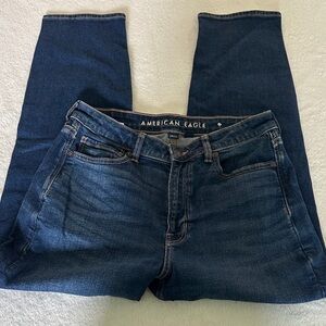 American Eagle Outfitters Mom Jeans